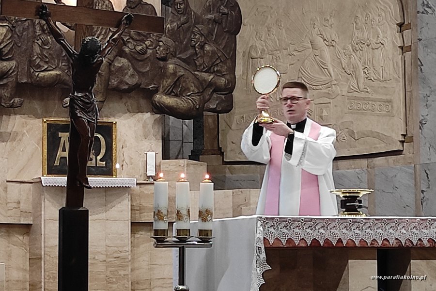 47 Błogosławieństwo.jpg